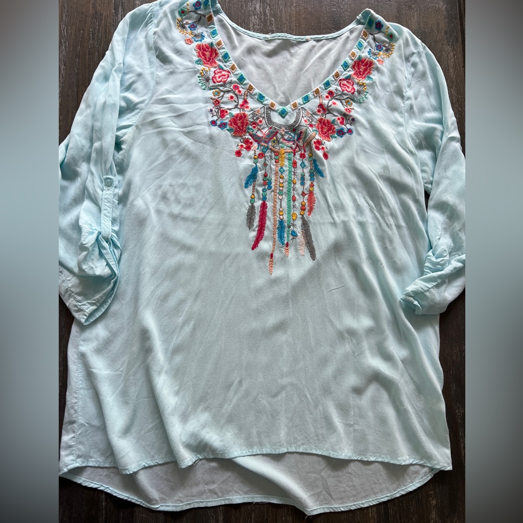Johnny Was Feathers And Flowers Embroidered Top. Sz M